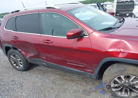 2019 Jeep Cherokee Latitude Plus 4X4 z USA, uszkodzony, nr VIN 1C4PJMLB6KD384765